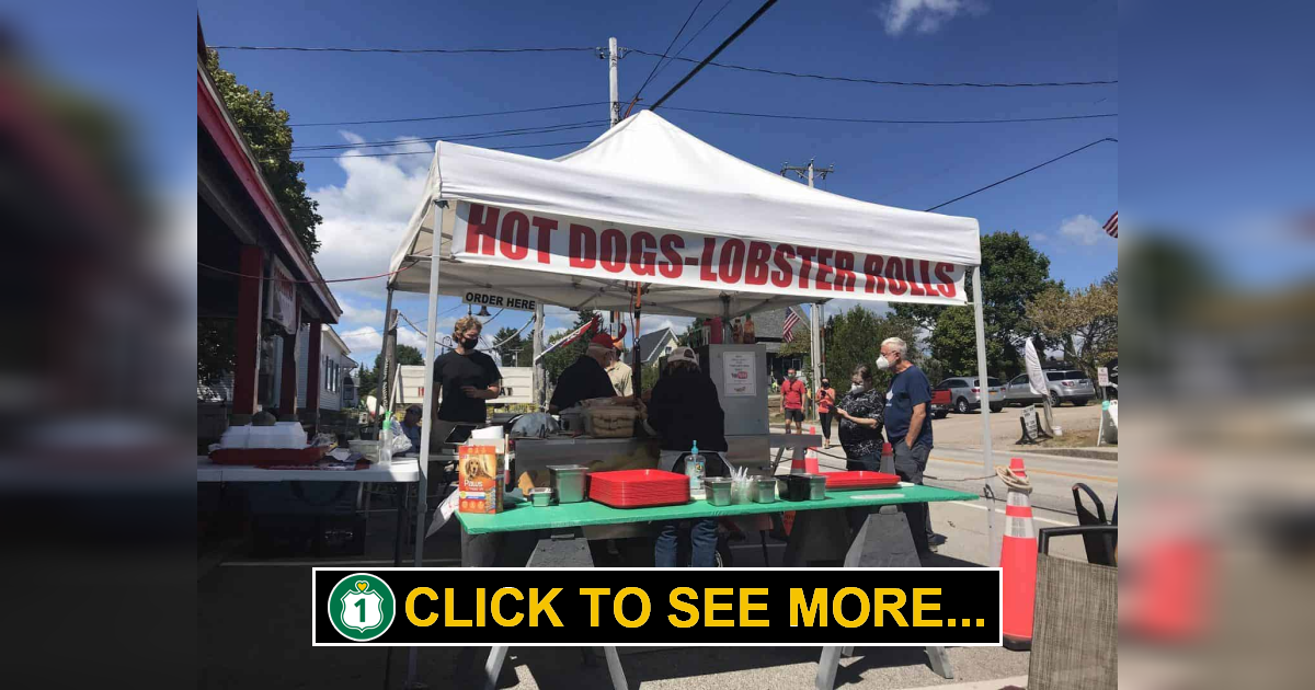 Winter Harbor Maine Lobster Roll Route 1 Views