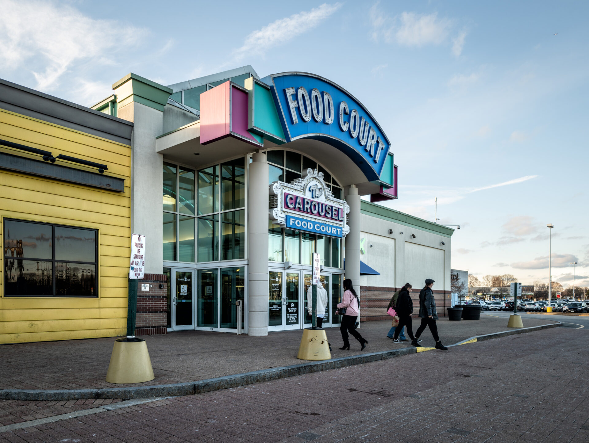 While the Warwick Mall has many entrances, the Food Court entrance is (in my opinion) the most fun by far