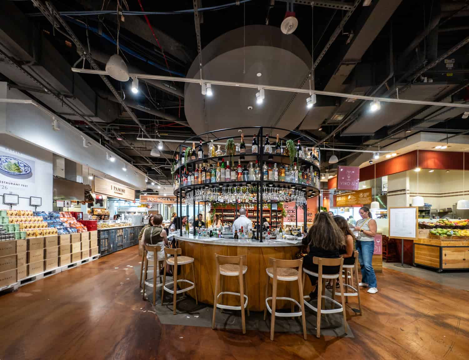 There are plenty of places to get food or drink in Eataly