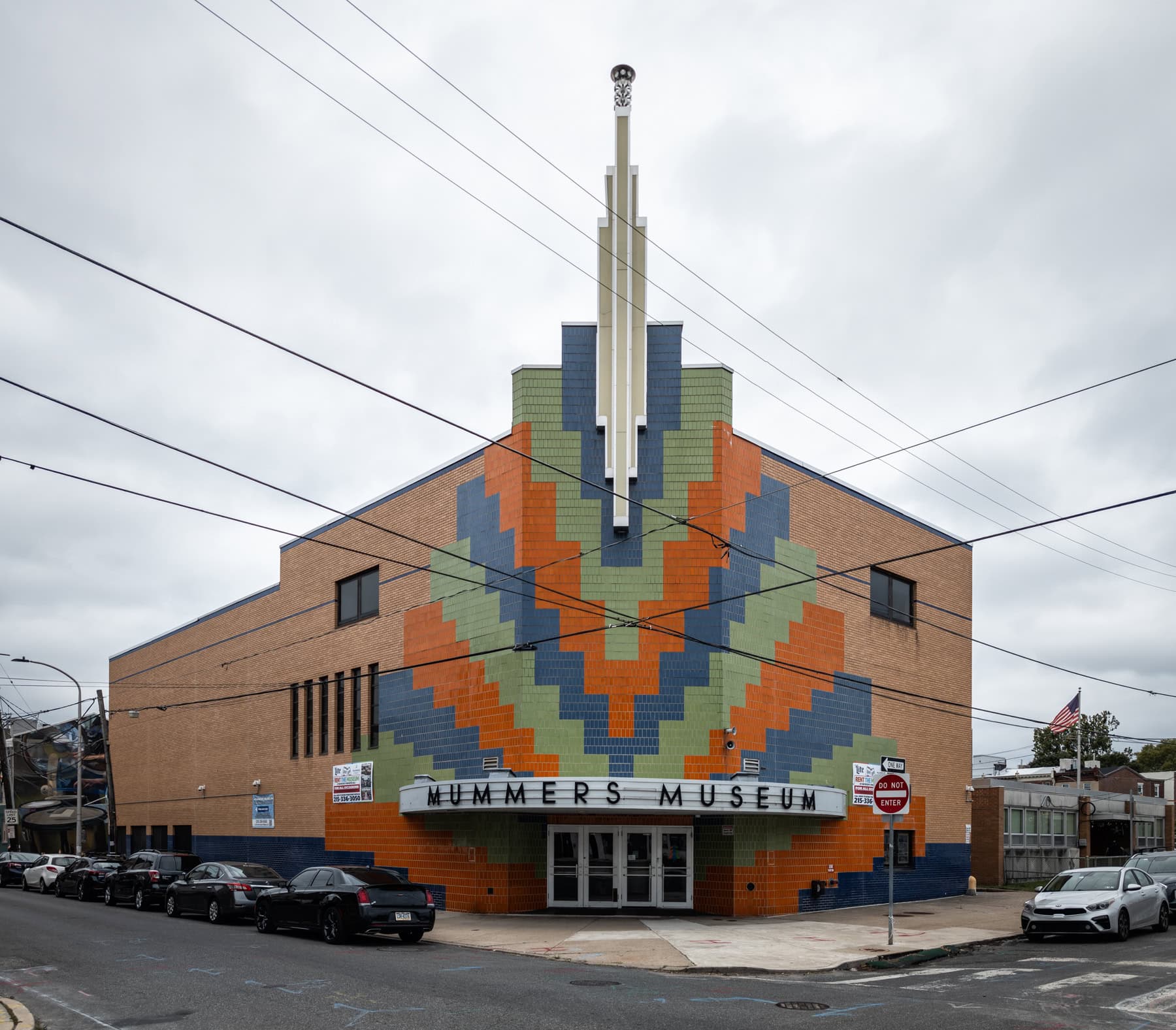 The colorful entrance to the Mummers Museum on an overcast day