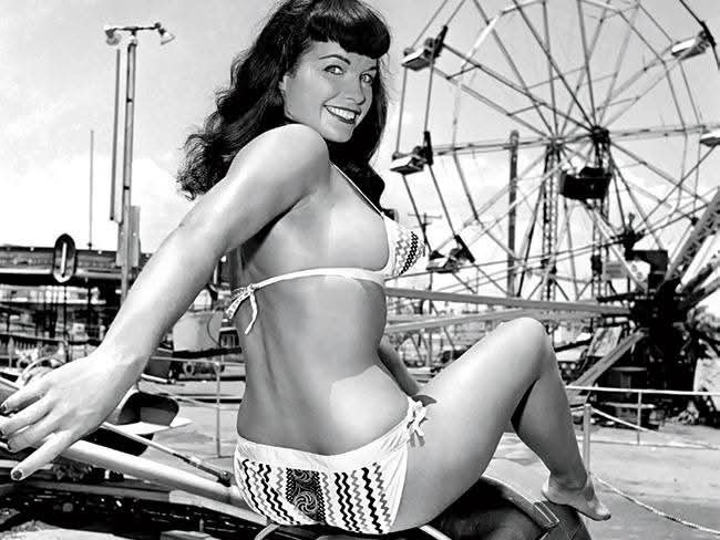 Bettie Page and Bunny Yeager at Miami’s Funland