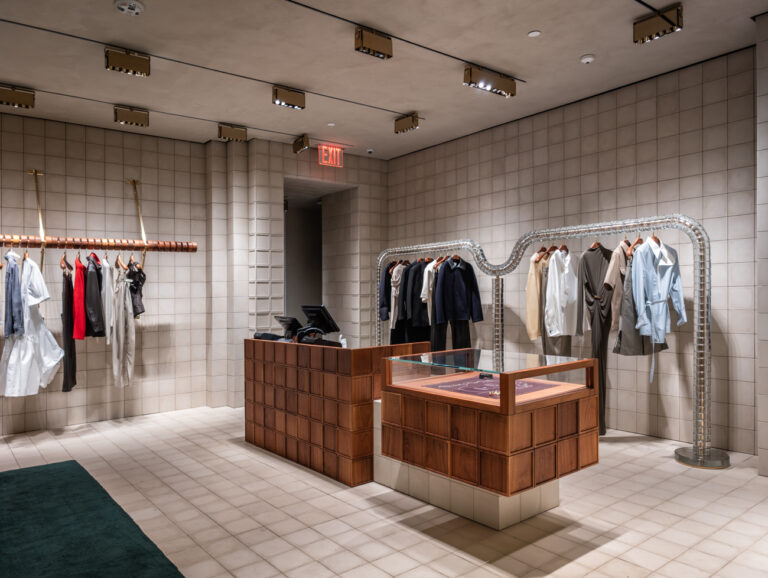 Saks Fifth Avenue: Is the Era of NYC Luxury Flagships Ending?